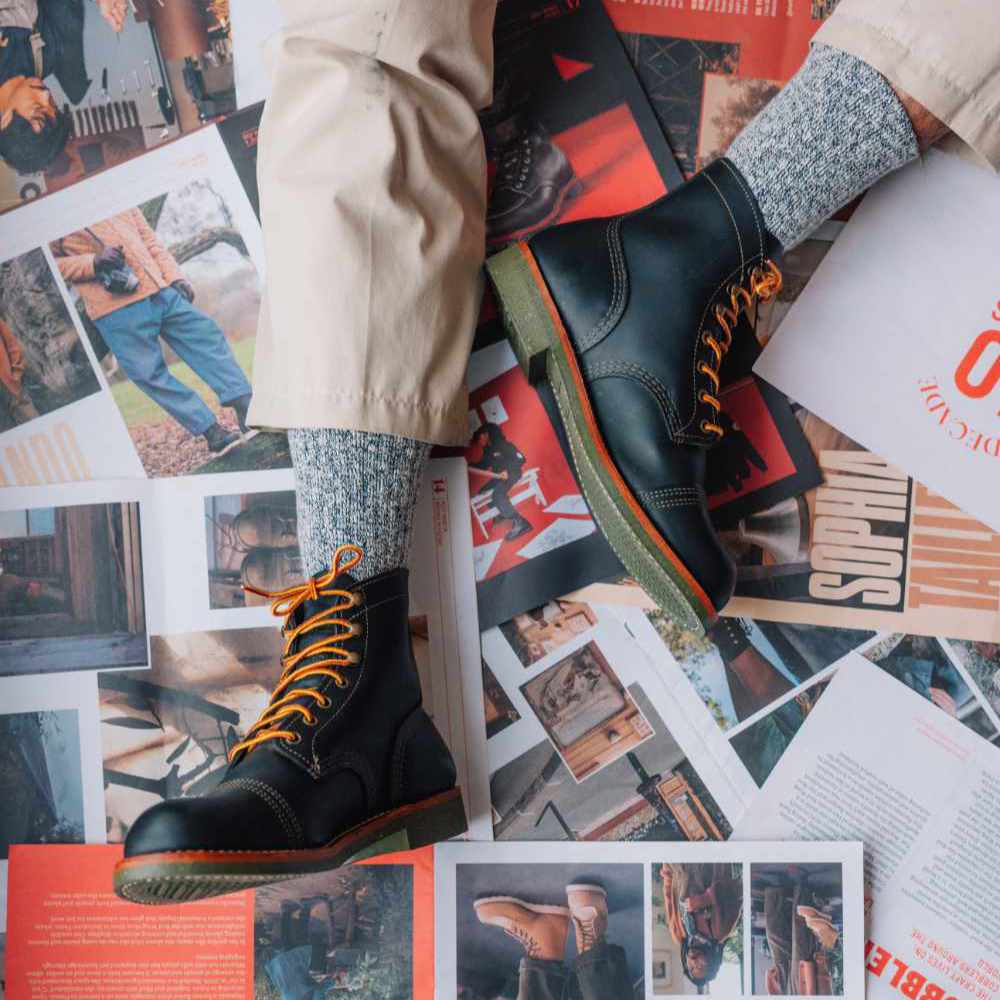 The RedWingHeritage 4331 "RIDERS ROOM" Iron Ranger