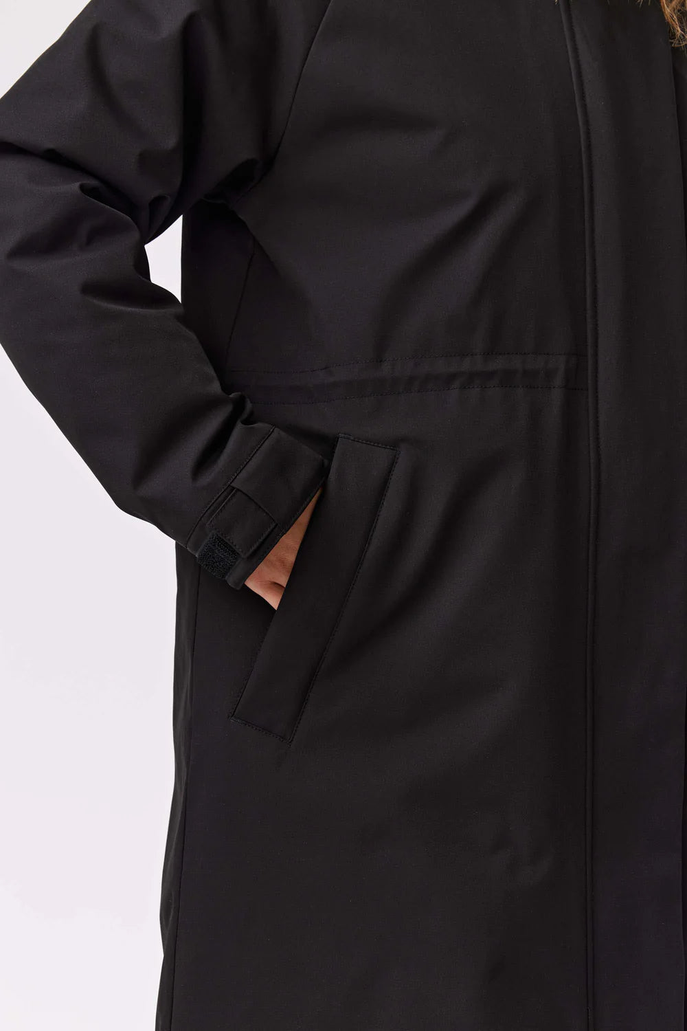 makia kaio jacket black