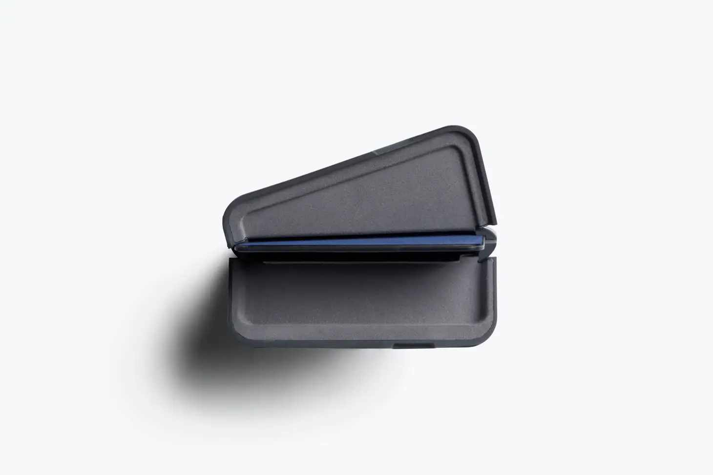 bellroy flip case basalt