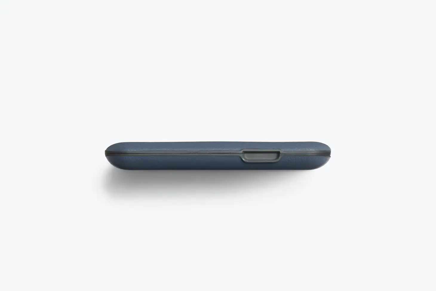 bellroy flip case basalt