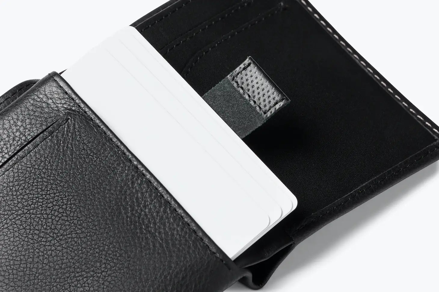 bellroy note sleeve obsidian